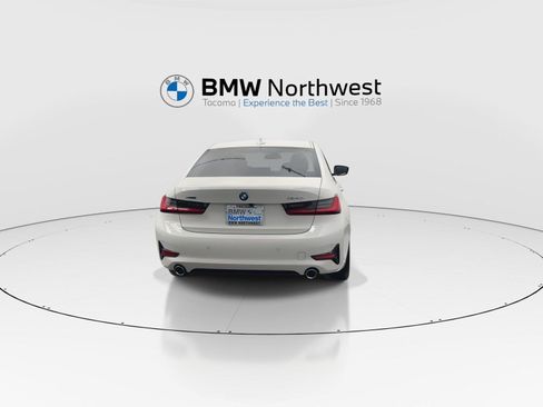Used 2021 BMW 330i xDrive Sedan w/ Convenience Package AWD/4WD image 2