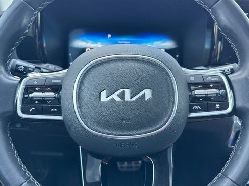 Used 2023 Kia Sorento SX AWD/4WD image 36