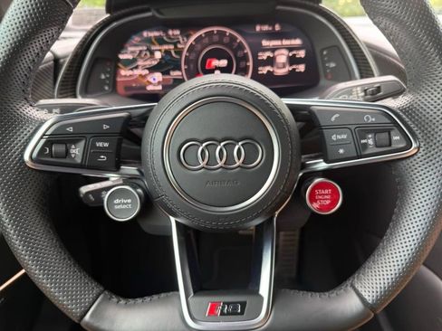 Used 2020 Audi R8 V10 AWD/4WD image 18