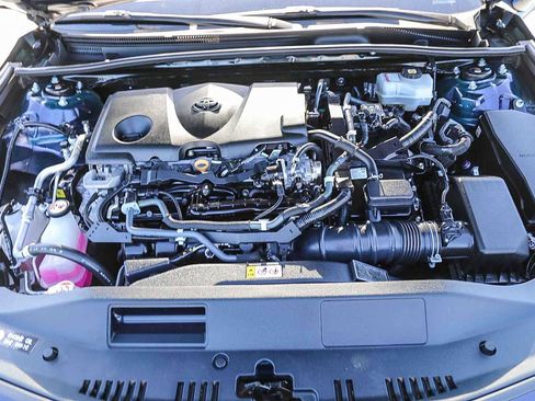 Certified 2022 Toyota Camry SE w/ Cold Weather Package image 27