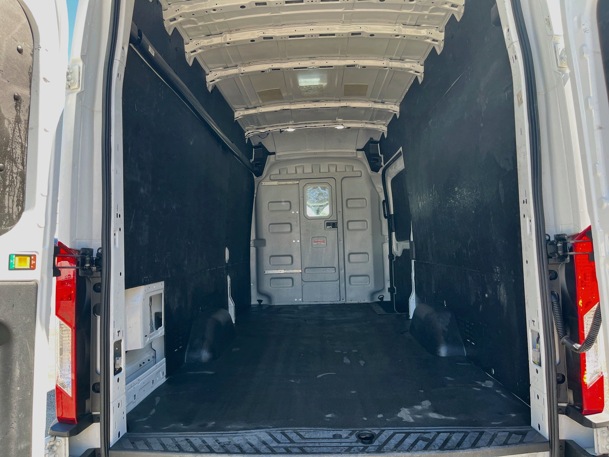 Used 2024 Ford Transit 250 148 High Roof Extended w/ Load Area Protection Package RWD image 33