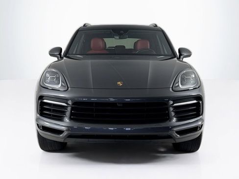 Used 2020 Porsche Cayenne image 8