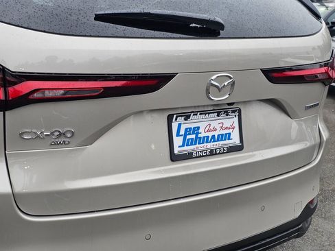 New 2026 MAZDA CX-90 Plug-In Hybrid w/ Preferred image 26