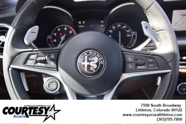 Used 2018 Alfa Romeo Stelvio Sport w/ Quick Order Package 22J Sport AWD/4WD image 10