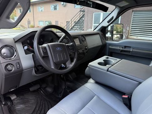 Used 2012 Ford F250 XL w/ PWR Equipment Group image 6