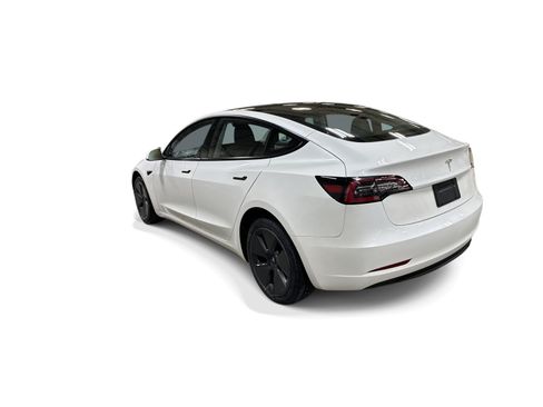 Certified 2023 Tesla Model 3 Standard Range RWD image 4