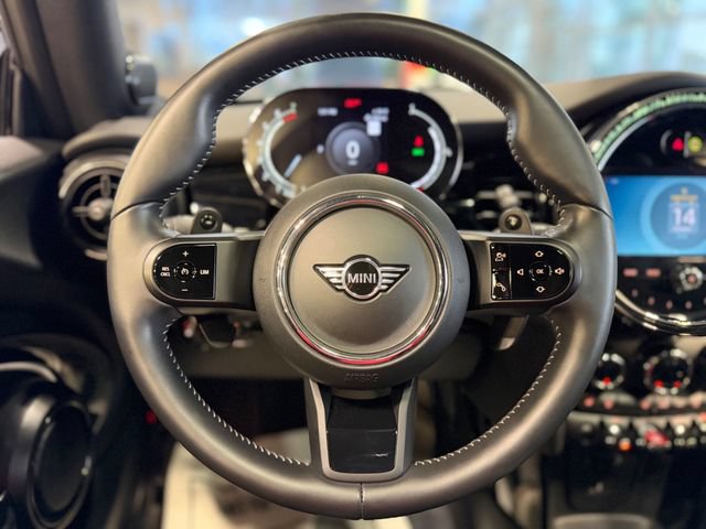 Used 2023 MINI Cooper S w/ Signature Upholstery Package FWD image 20