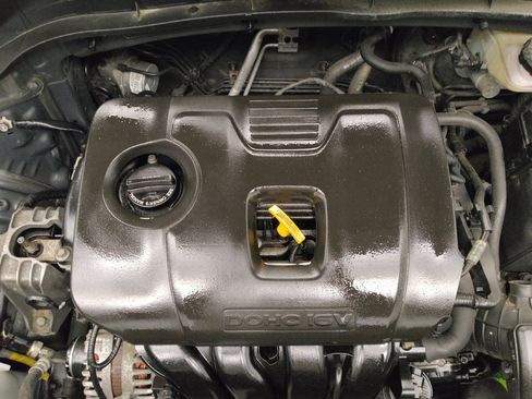 Used 2023 Kia Soul LX w/ LX Technology Package image 30