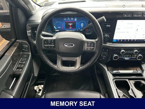 Used 2024 Ford F250 Lariat w/ Lariat Ultimate Package AWD/4WD image 17