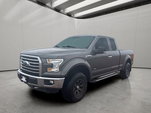 Used 2015 Ford F150 XLT w/ Equipment Group 302A Luxury AWD/4WD image 1