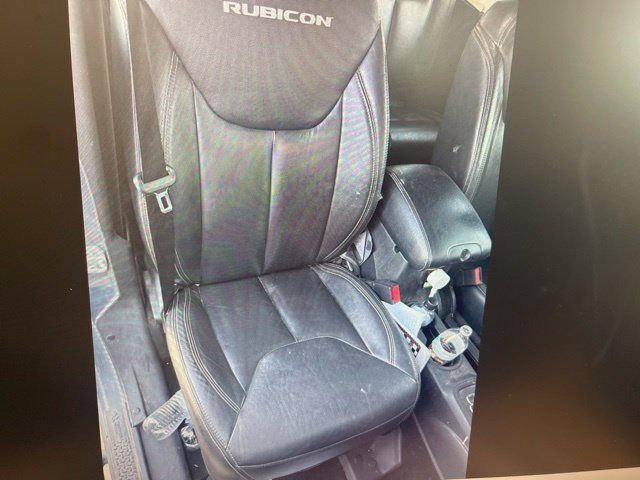 Used 2016 Jeep Wrangler Unlimited Rubicon AWD/4WD image 13
