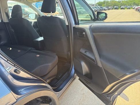 Used 2014 Toyota RAV4 LE AWD/4WD image 42