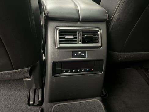 Certified 2024 MAZDA CX-90 3.3 Turbo w/ Preferred Plus AWD/4WD image 13