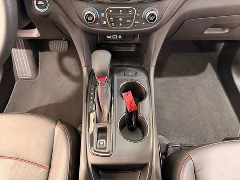 Certified 2023 Chevrolet Equinox RS w/ RS Leather Package AWD/4WD image 24