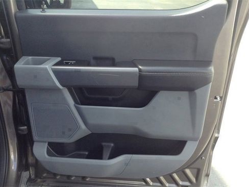 Used 2023 Ford F150 XLT image 36