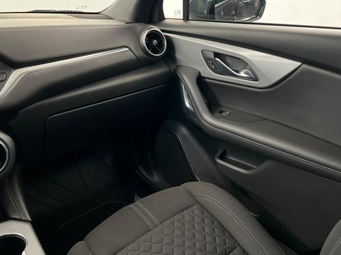Used 2022 Chevrolet Blazer LT w/ LPO, Floor Liner Package FWD image 11