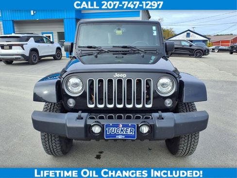 Used 2017 Jeep Wrangler Unlimited Sahara w/ Max Tow Package image 2