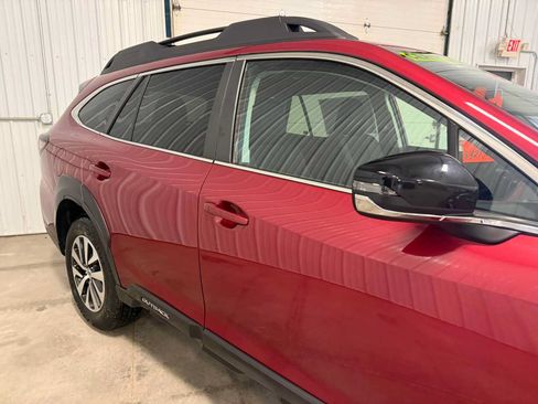 Certified 2025 Subaru Outback Premium w/ Popular Package #1A AWD/4WD image 11