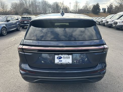 Used 2024 Lincoln Nautilus Premier w/ Equipment Group 102A image 6