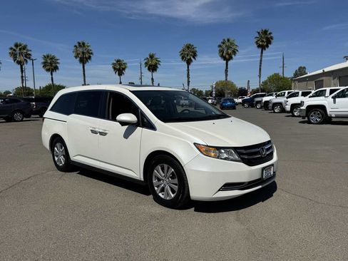 Used 2016 Honda Odyssey EX-L image 2