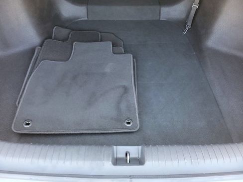 Used 2023 Honda Accord LX image 10