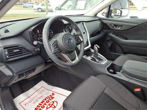 Used 2025 Subaru Outback Premium w/ Popular Package #1A image 14