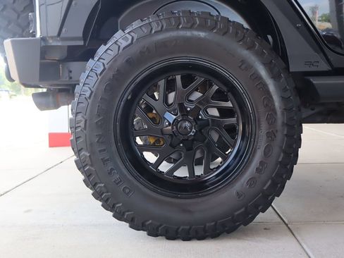 Used 2015 Jeep Wrangler Unlimited Sport w/ Quick Order Package 24S AWD/4WD image 13