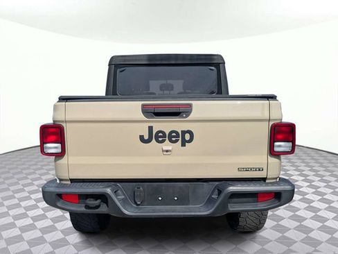 Used 2020 Jeep Gladiator Sport w/ Quick Order Package 24S AWD/4WD image 4