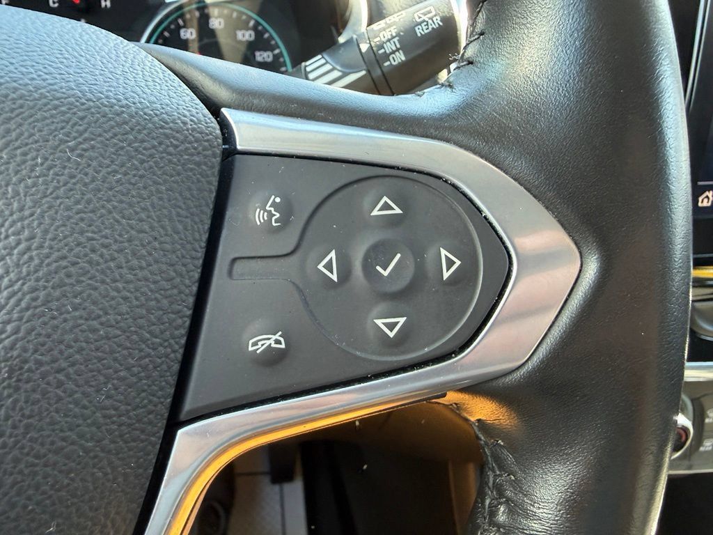 Used 2021 Chevrolet Traverse LT AWD/4WD image 48