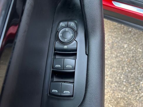 Used 2023 Chevrolet Blazer RS w/ Enhanced Convenience Package image 30