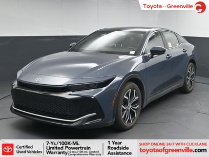 Used 2025 Toyota Crown XLE