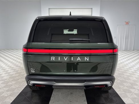 Used 2024 Rivian R1S Adventure AWD/4WD image 4