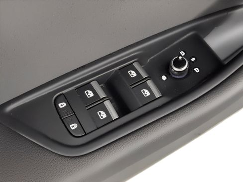 Used 2024 Audi S4 Premium image 15