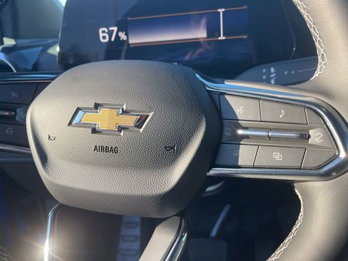 Used 2025 Chevrolet Blazer EV LT w/ Super Cruise Package image 16