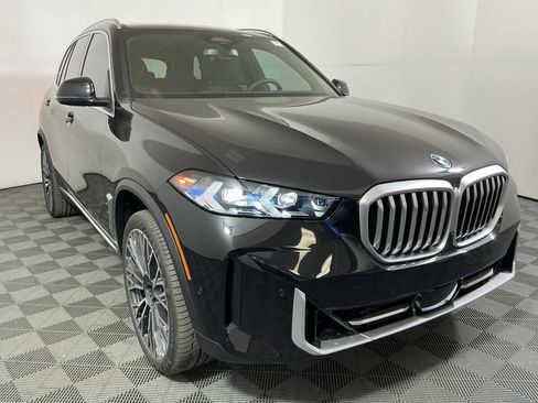 New 2026 BMW X5 sDrive40i w/ Climate Comfort Package image 4