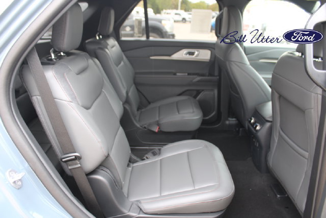 New 2027 Ford Explorer Active w/ Active Comfort Package RWD image 9