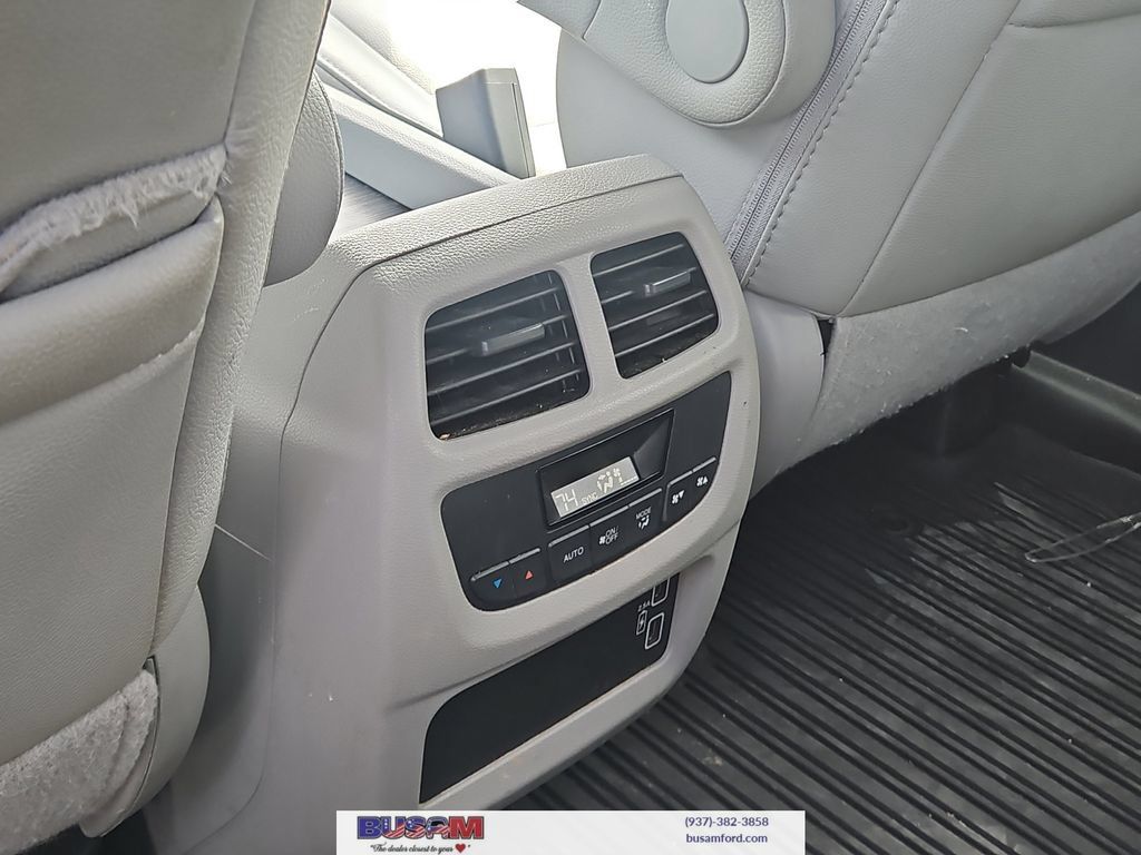 Used 2021 Honda Pilot EX-L image 10