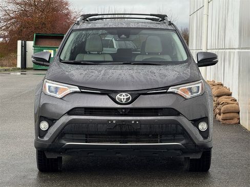 Certified 2017 Toyota RAV4 Limited image 5