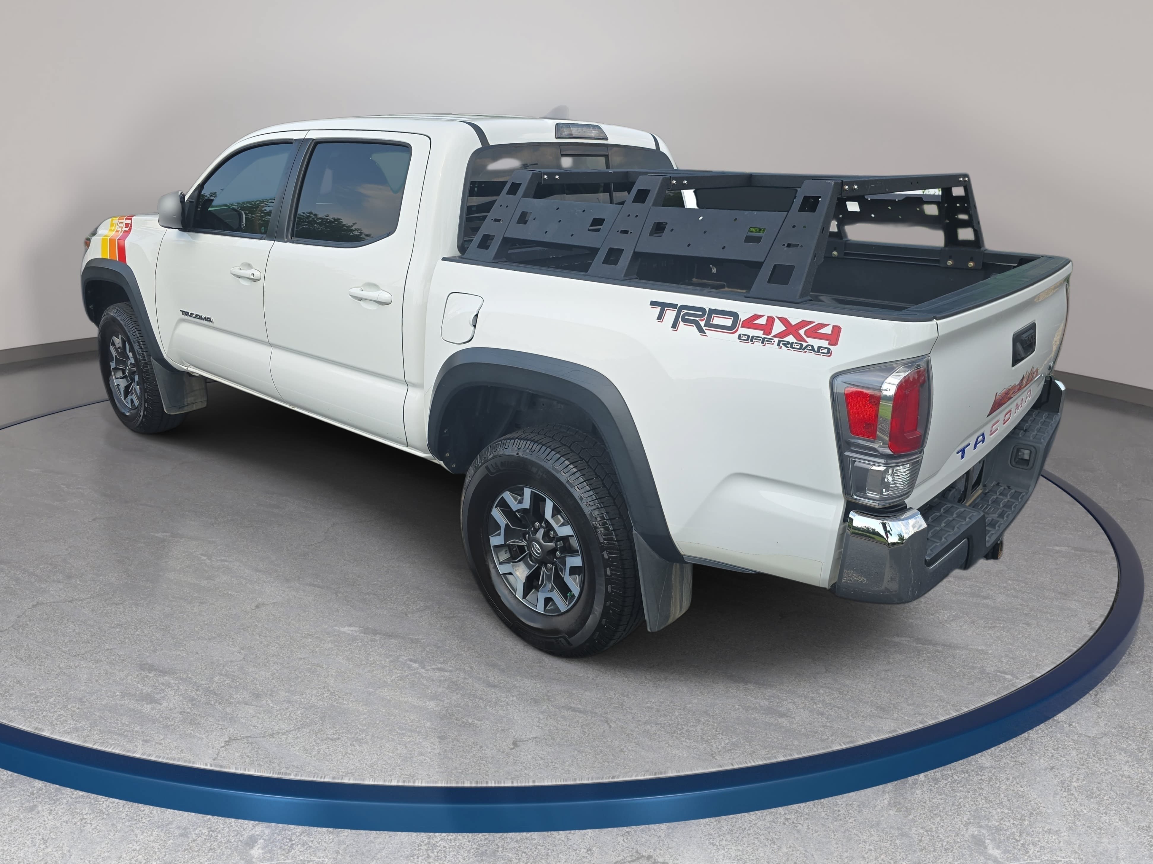 Used 2020 Toyota Tacoma TRD Off-Road AWD/4WD image 7