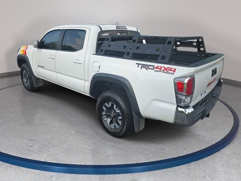 Used 2020 Toyota Tacoma TRD Off-Road AWD/4WD image 7