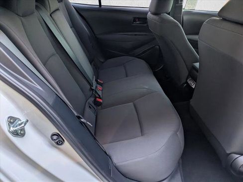 Used 2023 Toyota Corolla LE image 18