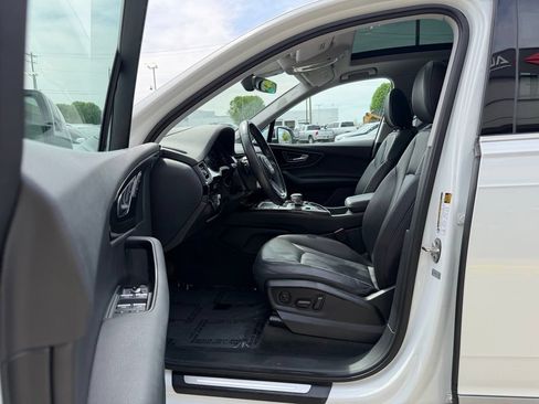 Used 2017 Audi Q7 3.0T Prestige AWD/4WD image 17