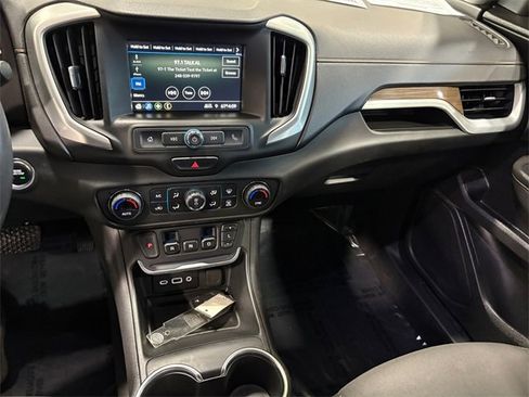 Used 2019 GMC Terrain SLE w/ Driver Convenience Package image 14