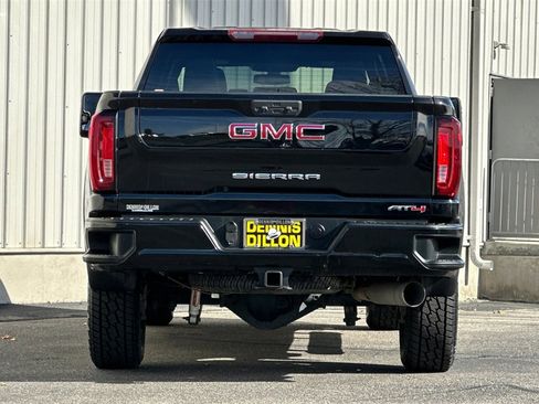 Used 2022 GMC Sierra 2500 AT4 image 6
