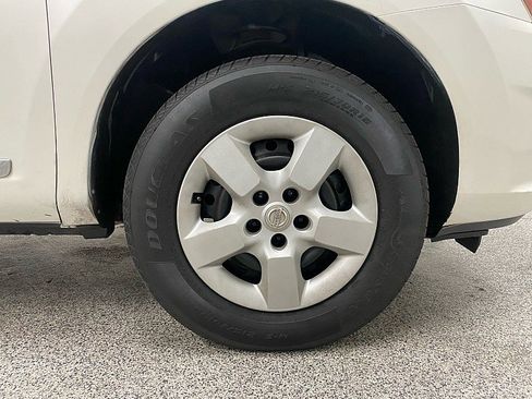 Used 2011 Nissan Rogue S image 22