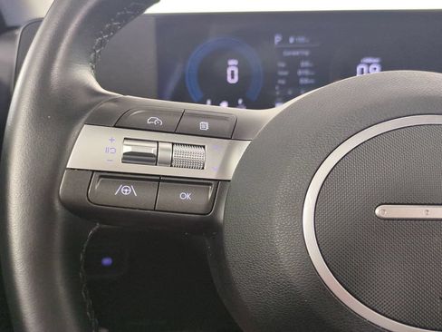Used 2025 Hyundai Kona SEL FWD image 31