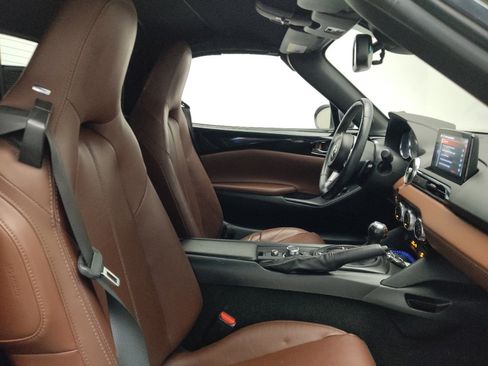 Used 2019 MAZDA MX-5 Miata Grand Touring image 21