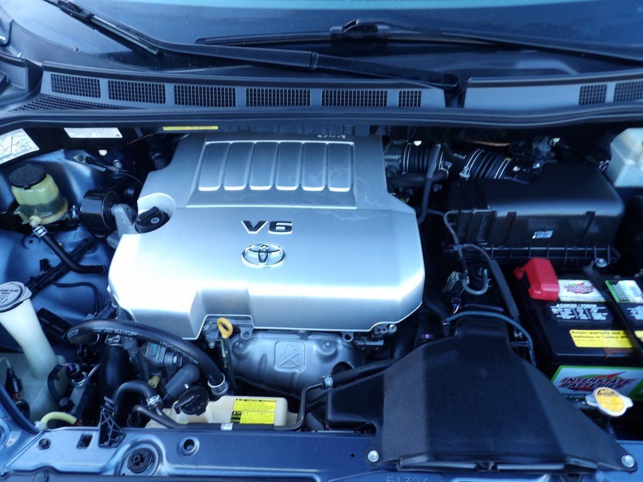 Used 2009 Toyota Sienna LE FWD image 13