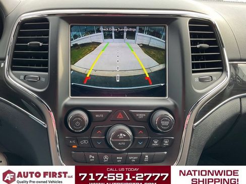 Used 2018 Jeep Grand Cherokee Overland AWD/4WD image 22