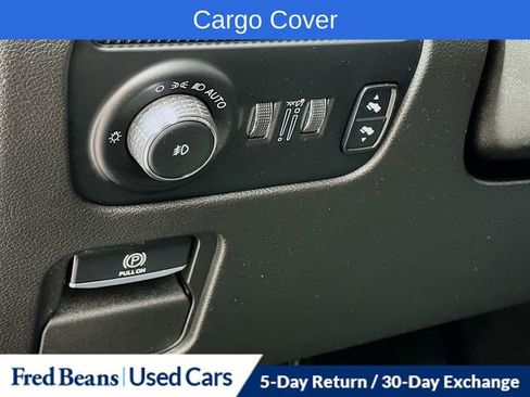 Used 2022 Jeep Wagoneer Series II w/ Premium Group I image 12